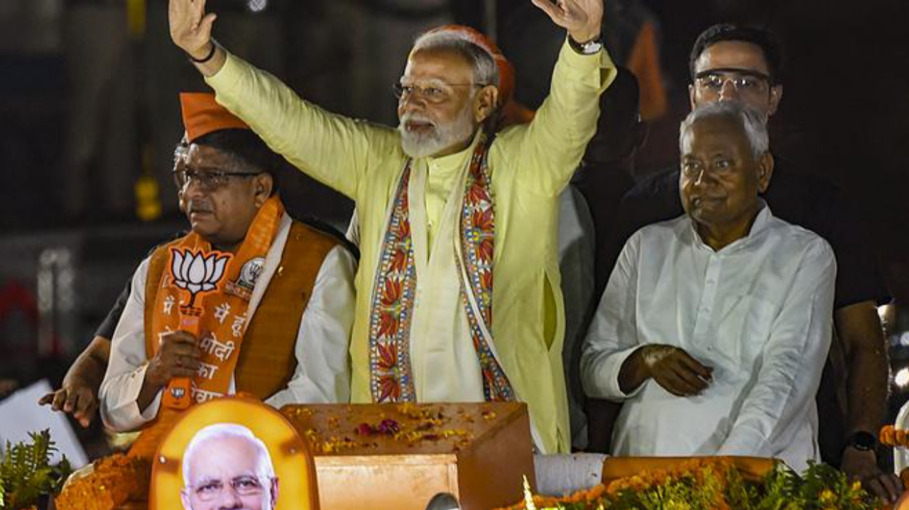 Prime Minister Modi calls on voters to uphold democracy by doing their part and participating in the fourth round of the Lok Sabha election.